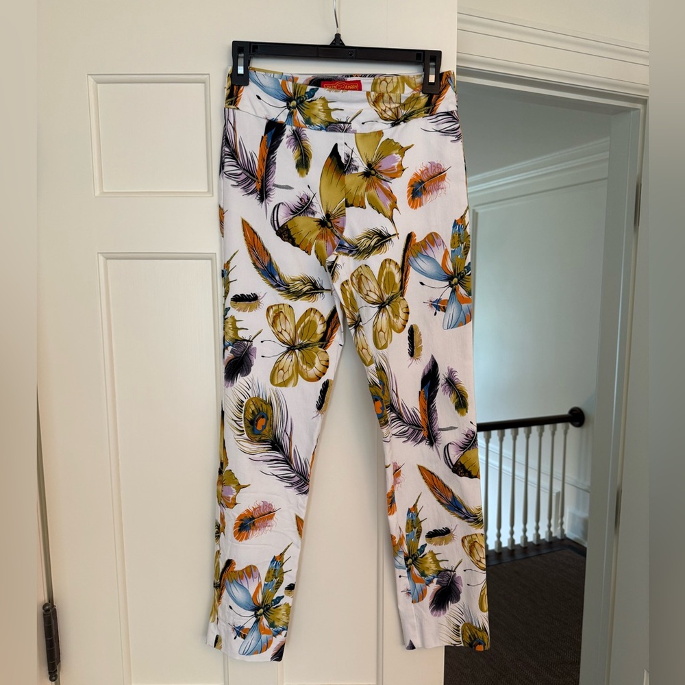 Crazy Larry size 4 buttery pattern pants